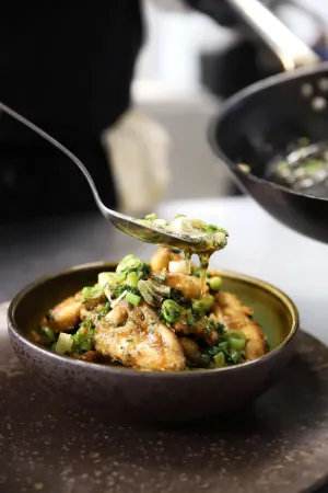 Hôtel le Prieuré Отели в г. Сен-Жульен-де-Сиври