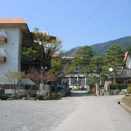 Yashiokan