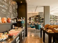 Motel One Barcelona-Ciutadella Hotels near Museu Picasso