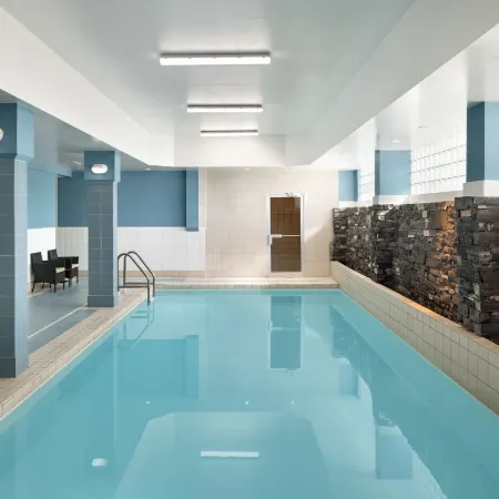 Four Points by Sheraton Edmonton South