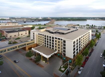 DoubleTree by Hilton Davenport
