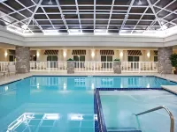 Holiday Inn Express & Suites SAGINAW by IHG - parking