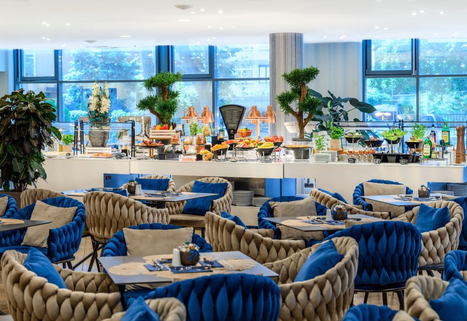 호텔 디비너스의 럭셔리한 로비 또는 객실 내부