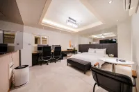 Ansan Gojandong Hill House