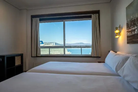 Hotel Bahía de Vigo Habitaciones Photos