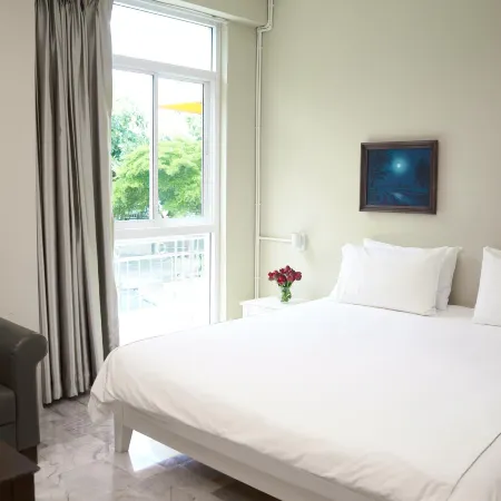 Warila Hotel Отели рядом с достопримечательностью «Ват Асокарам»