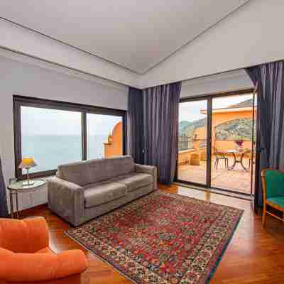 Baia Taormina Rooms