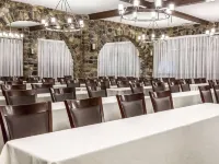 Ramada by Wyndham Ottawa on the Rideau Hotels in Ottawa