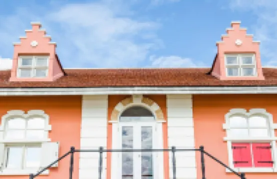 แกรนด์พาเร้นท์ส โฮม