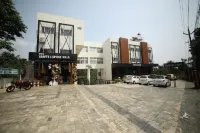 Hotel Soorya Castle Hotels near Lakkidi View Point