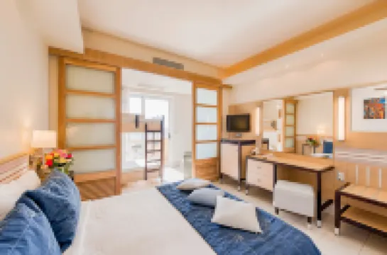 Esperides Beach Resort