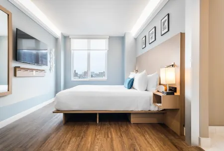 Wingate by Wyndham Bronx/Haven Park Отели рядом с достопримечательностью «Спортивная площадка Абрахам Линкольн»