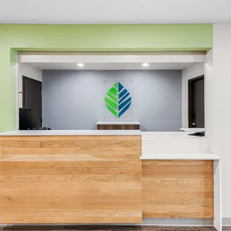 WoodSpring Suites Kansas City Airport