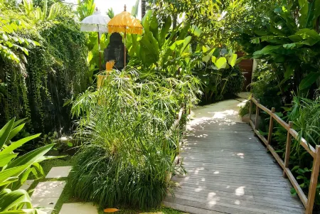 Maca Villas and Residence Umalas