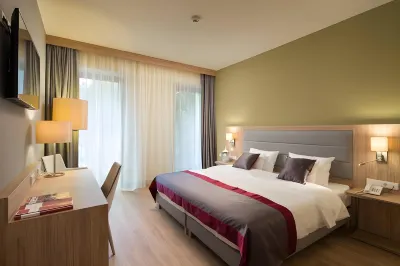 Di Verdi Imperial Hotel Hotels near Hungarian Natural History Museum