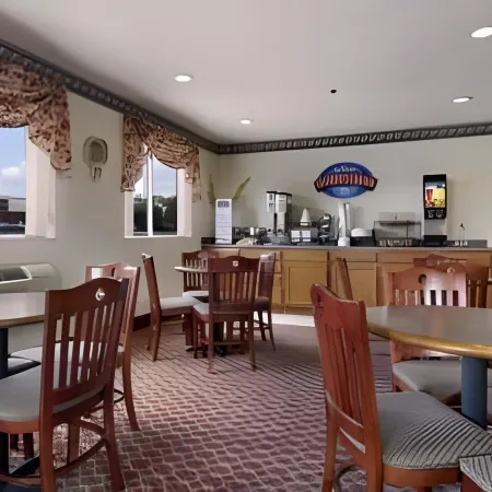 Baymont by Wyndham Huber Heights Dayton
