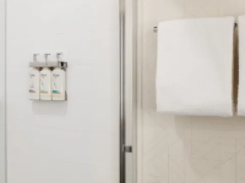 ฮอลิเดย์ อินน์ เอ็กซ์เพรส แอนด์ สวีทส์ คิทเชนเนอร์ เซาท์อีสต์ บาย IHG โรงแรมในคิตเชเนอร์