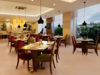Lemon Tree Hotel, Banjara Hills, Hyderabad - Завтрак