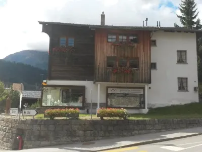 ABC Ferienwohnung 3 1. OG Nord-Ost Snow Fun Park Jungfraujoch 주변 호텔