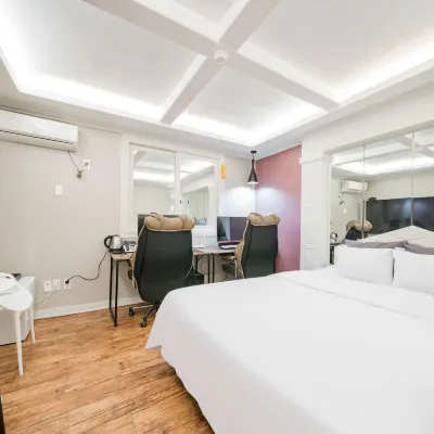Gwangju Banglim-Dong Hotel Ku โรงแรมใกล้โซแทดง