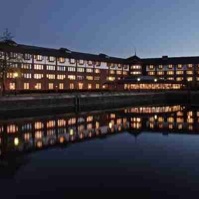 Copthorne Hotel Manchester Salford Quays Hotel Exterior