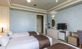2. Hotel Ge..