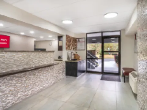 โฮมทาวน์ สตูดิโอส์ กรีนวิลล์ โรงแรมในกรีนวิลล์