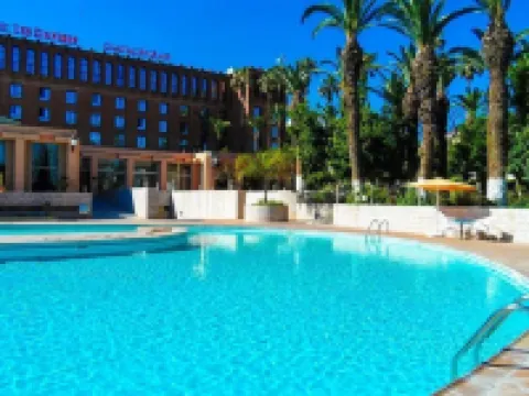 ホテル レ ジアニデス トレムセンのホテル