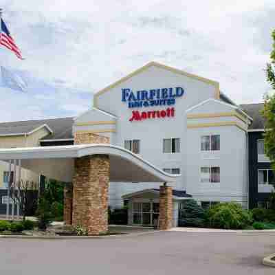 Fairfield Inn & Suites Hazleton Hotel Exterior