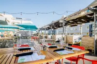 SpringHill Suites Oceanside Beach