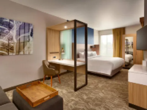 科拉爾維爾SpringHill Suites酒店 科拉爾維爾酒店