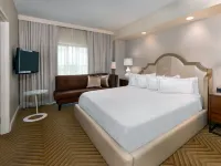 Hilton Charlotte Airport Hotels near Charlotte Douglas International Airport