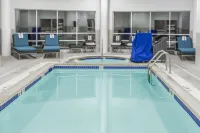 Hilton Garden Inn Independence - Pool