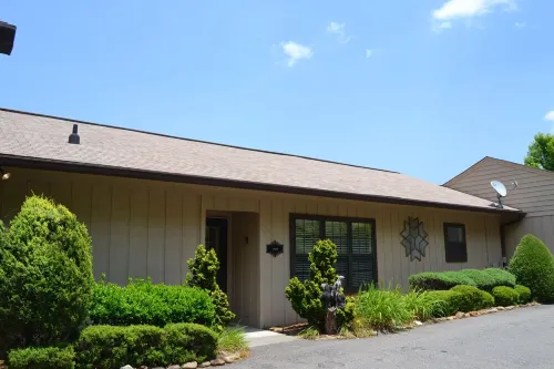 Cardinals Nest at RidgeCrest Villa in the Smoky Mountains
