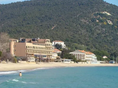 Apartment/ flat - Le lavandou Hotels near Cap Nègre Beach