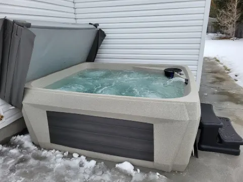 Welcome to the Idaho Falls Tiny House - Sleeps 5