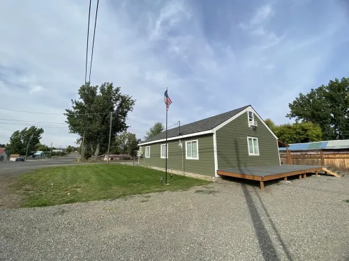 Blue Mountain Retreat Hotels in Elgin