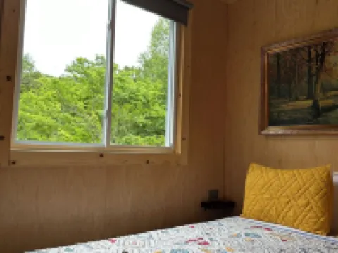This IS the One! Shipping Container Cabin-View-Wifi-Natural Bridge-Nada Tunnel Hotels in Powell County