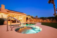 360° Mountain Views, Heated Pool & Spa, Firepit