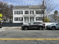 Free 2 Car Parking at this 3 bedroom apartment. Close to a park. Great location