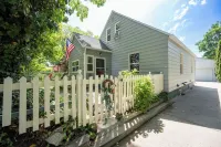 Spring is Here!  Enjoy it at the Ivy Cottage in  Downtown Coeur D’Alene!