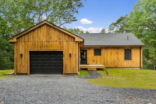 Private Cabin in the woods w/ firepit right next to Shenandoah River