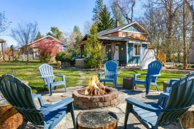 Peaceful Private Lane, Minutes to Airport, Modern & Cozy Hotels near Kate’s Park