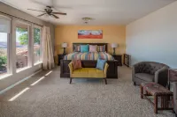 Come stay and play!
