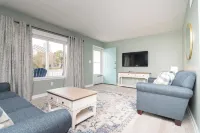 Ocean Block - 1st Floor Condo - Walk to the Beach