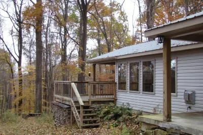 5 Star Reviews-Private Setting-Relax & Unplug-Near Fallingwater, Ohiopyle & Gap 聯合航空93號國家紀念館附近的飯店