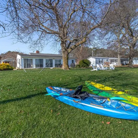 Northern Neck waterfront cottage with stunning views and private dock