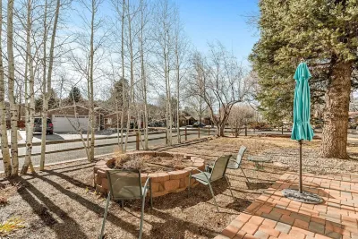 Quiet, Beautiful One Bedroom