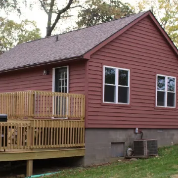 Hot Tub - Minutes from Winetrail, SIU, Giant City, Cedar Lake, Shawnee Forest!