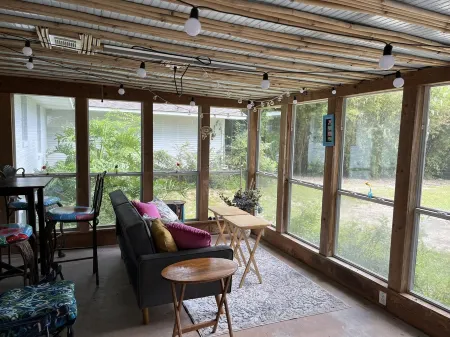 Madisonville near New Orleans Bamboo Bayou Cottage